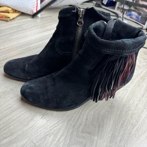 Sam Edelman "Louie" Side Fringe Suede Ankle Boots Black Size 9.5